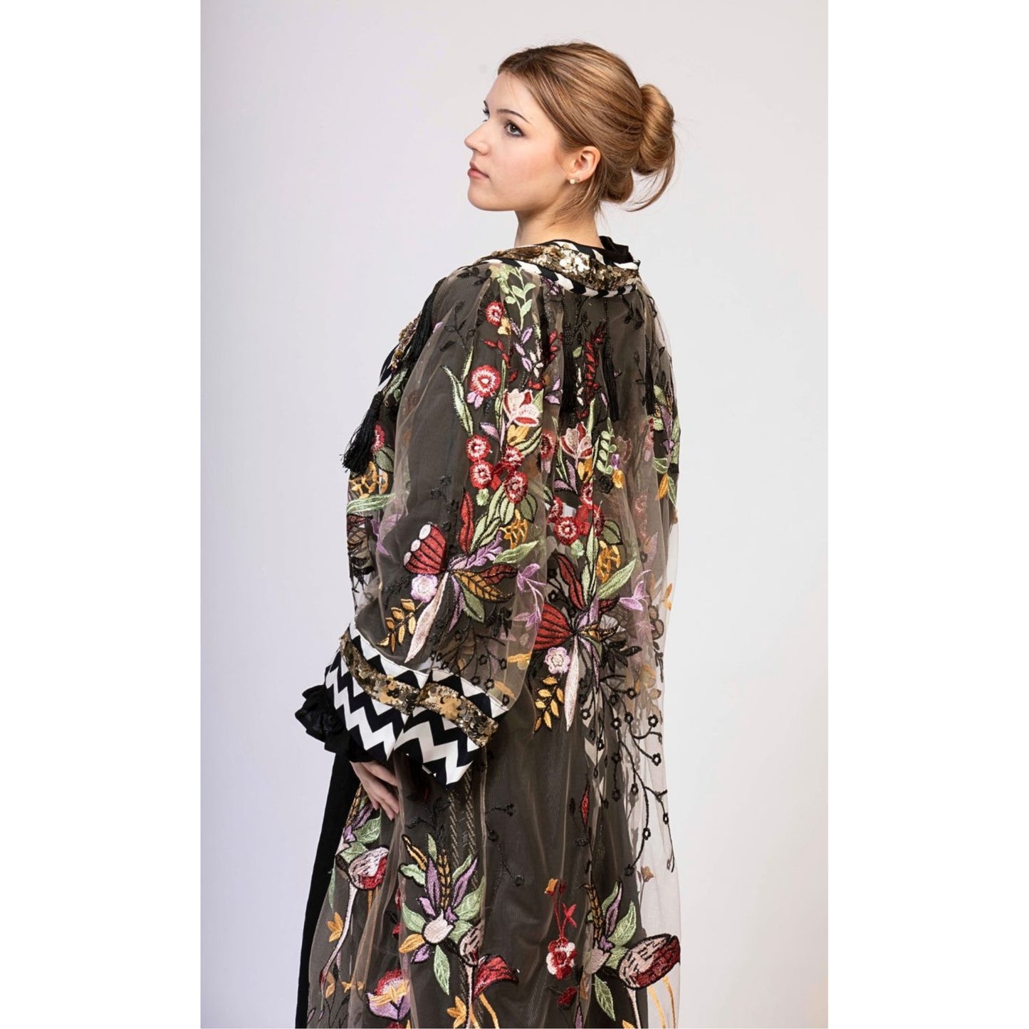 Red Carpet Drama Abaya Kimono